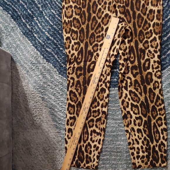 Dolce Gabbana Leopard-print charmeuse leggings Sz 48 US 16 $1195 - Picture 3 of 7